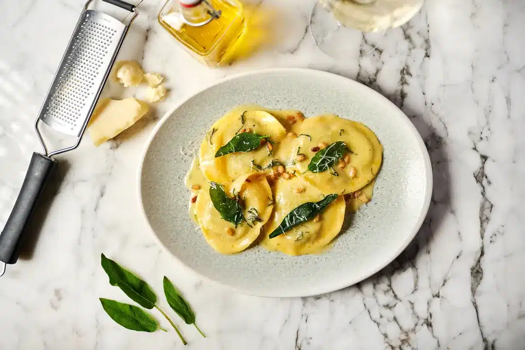Ravioli con Spinaci e Ricotta featured on our seasonal Italian menu