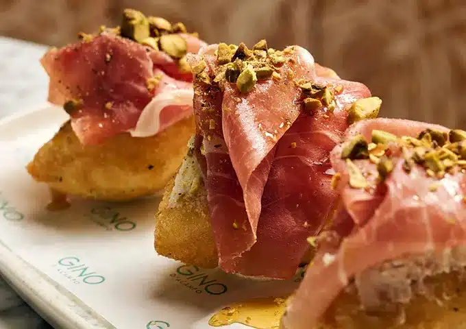Gnocco Fritto Con Prosciutto Di Parma